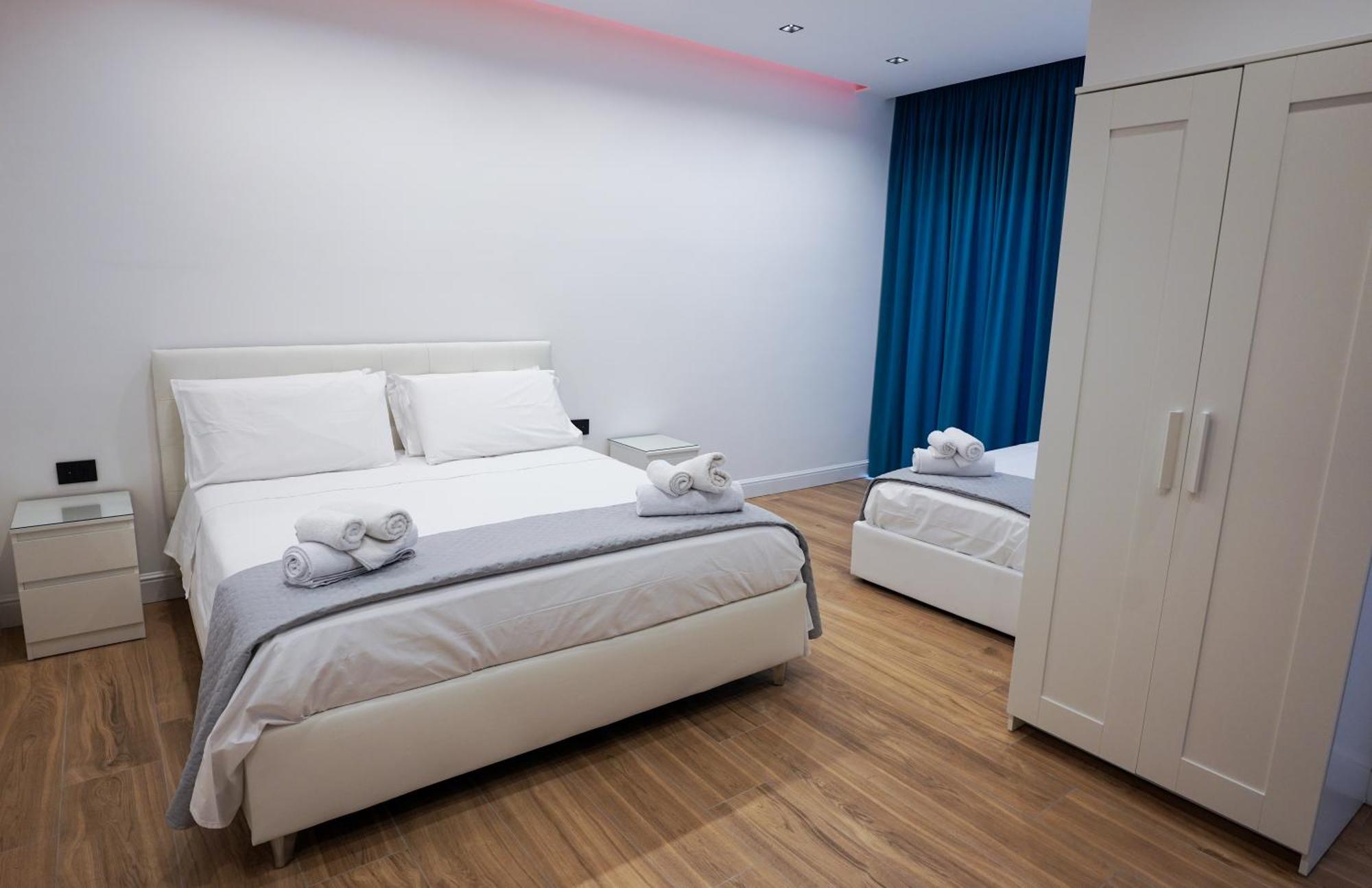 Luxury Room Наполи Екстериор снимка