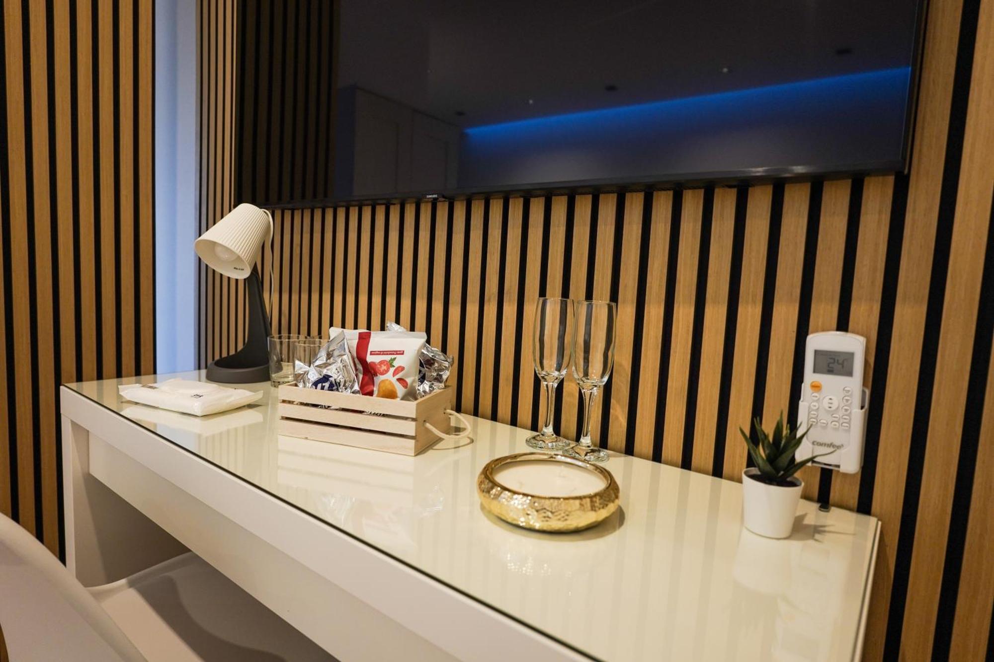Luxury Room Наполи Екстериор снимка